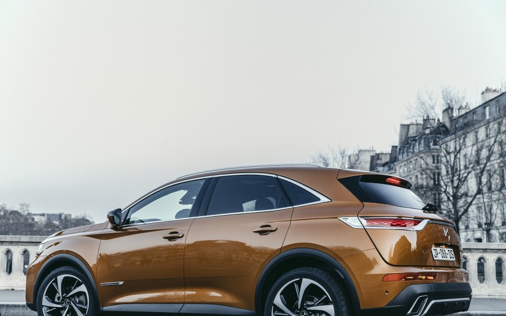 1488878956_DS_7_Crossback__8_