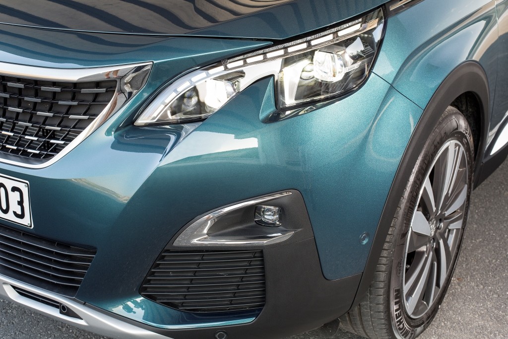 Yeni SUV Peugeot 5008_08