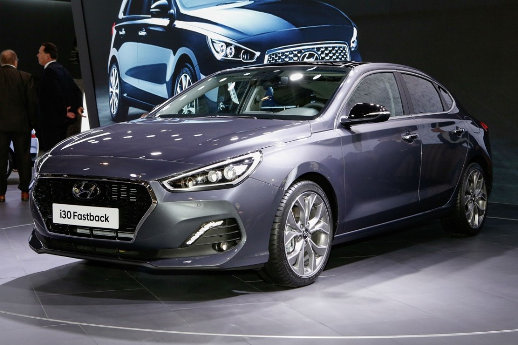 Hyundai i30 Fastback 2
