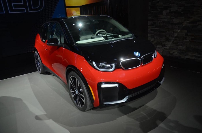 BMW i3s