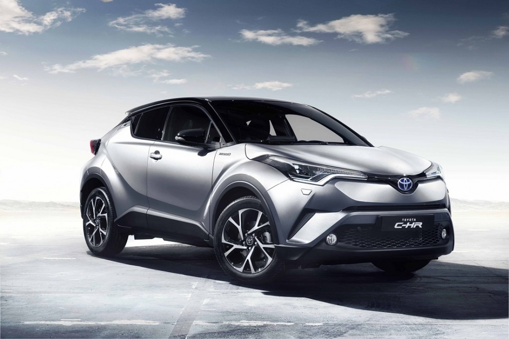 Toyota C-HR Hybrid (2) (1)