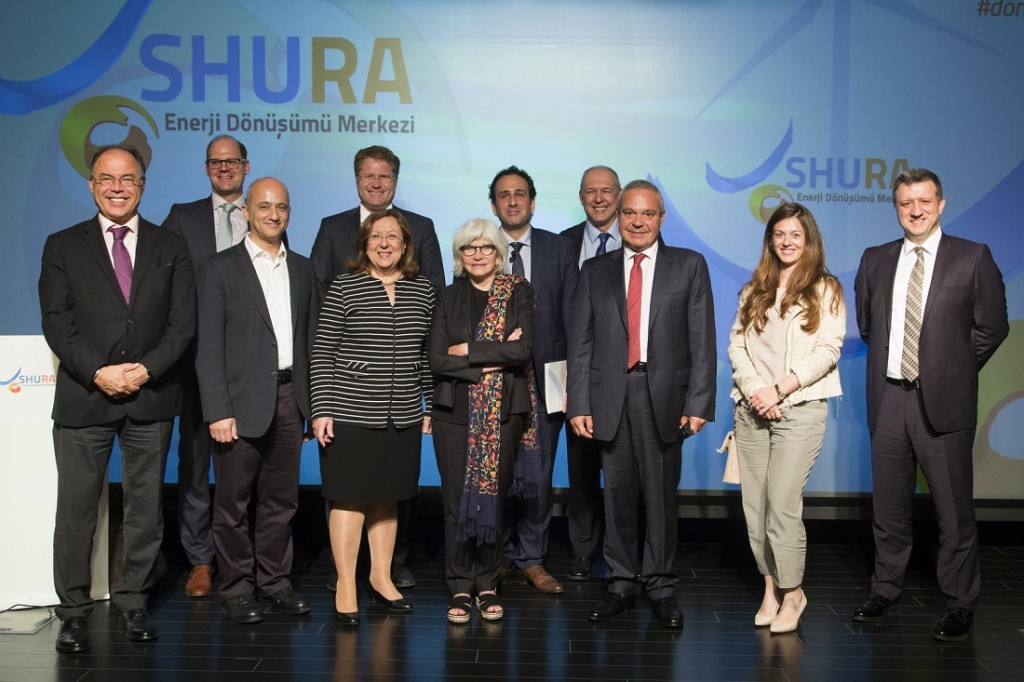 1525862735_SHURA_etkinlik_sonras___toplu