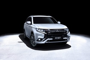WEB _Outlander_PHEV_III