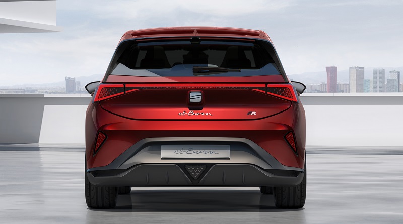 WEB 1551787517_SEAT_el_Born_plugged_into_electric_mobility_05_HQ