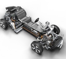 BMW i8 motoru, 5nci kez Yılın Motoru Seçildi
