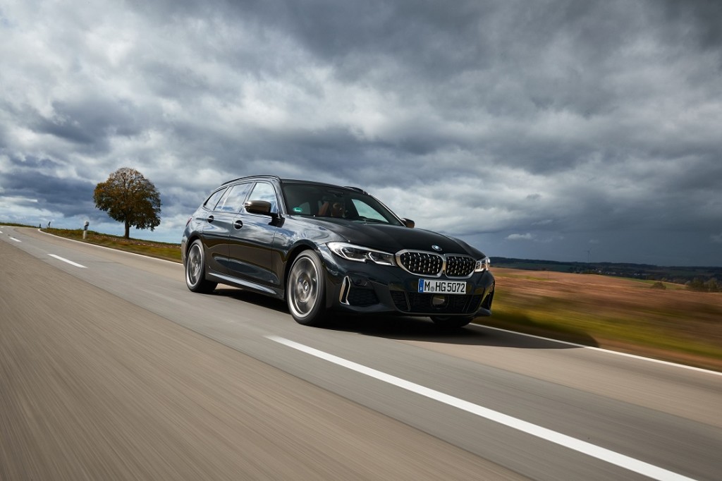Yeni BMW m340d Touring