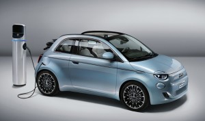 web 1583653412_Yeni_Fiat_500_2